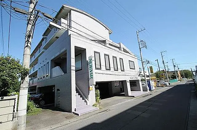 【TAKANO G PALACE】大学と駅の中間地点でアクセス抜群！9畳の広々物件