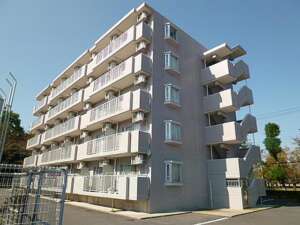 【ラポール天久保】広々収納が魅力の天久保2丁目のアパート！