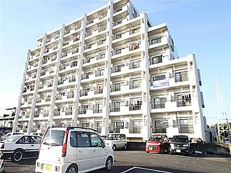 【丸五富士マンション】広め１R・全室南向きの快適空間 ♪ セキュリティ対策もばっちりの天久保２丁目マンション！