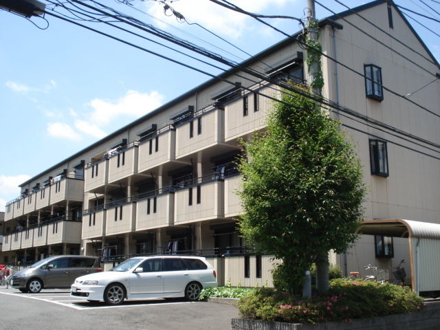 【アバンウェル天久保】綺麗でシンプルさを求めるならココ！コンビニも充実の物件