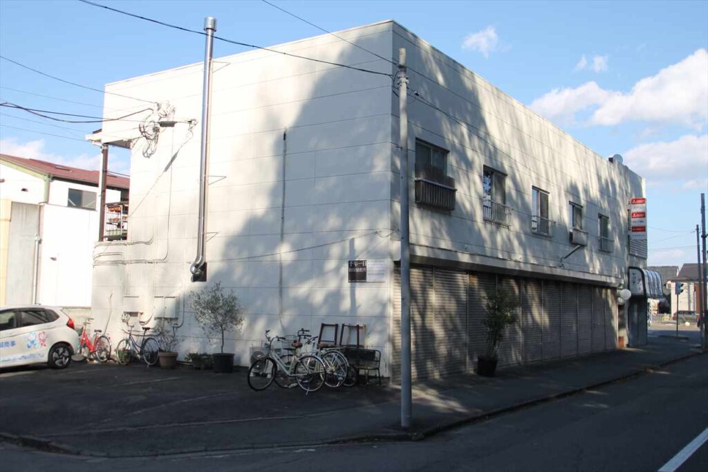 【星谷ビル】人気エリア天久保3丁目のお手頃マンション♪